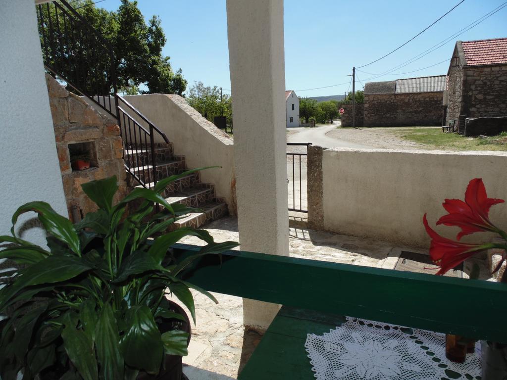 Holiday Home Paklenica Starigrad Paklenica Buitenkant foto